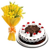 Deliver Valentine's Day Cake to Jammu with Valentine's Day Flowers to Jammu