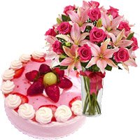 Online Valentine's Day Cake to Jammu from Taj including 4 Pink Lily 15 Rose Vase to Jammu